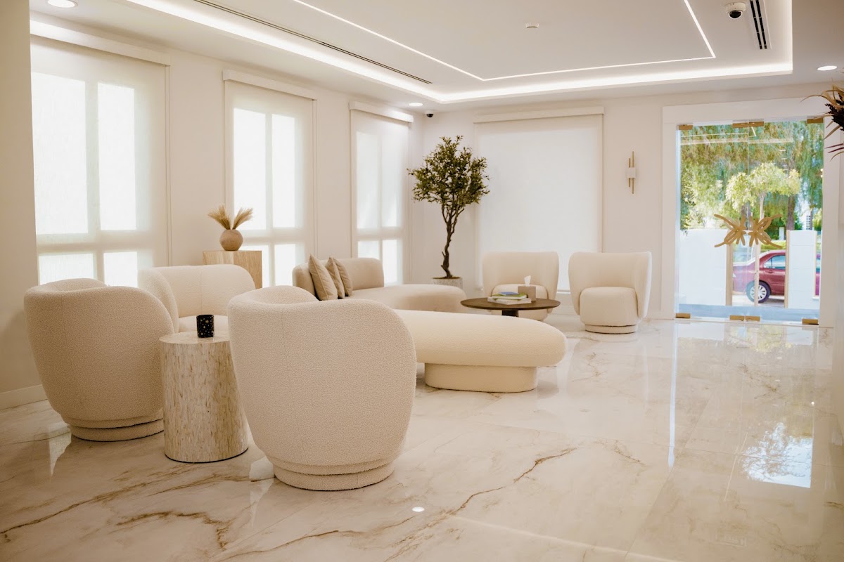 Roxana Aesthetics Clinic 2