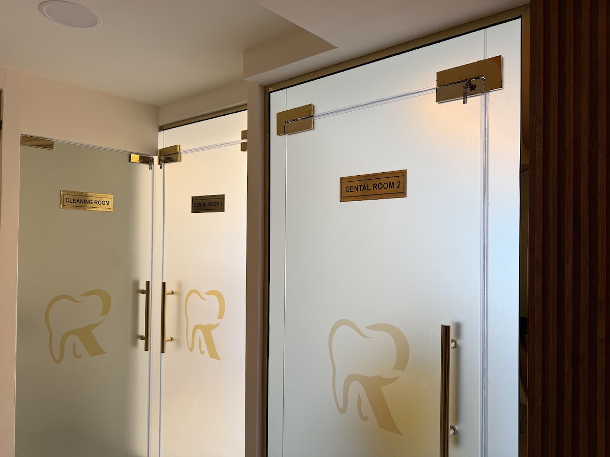 Ruh Al Barsha Dental Clinic 4