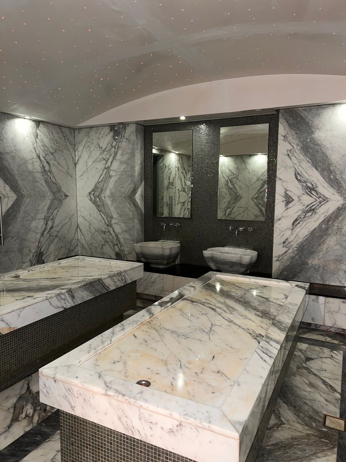 Russian and European massage spa - La Beaute Dans SPA Branch 5