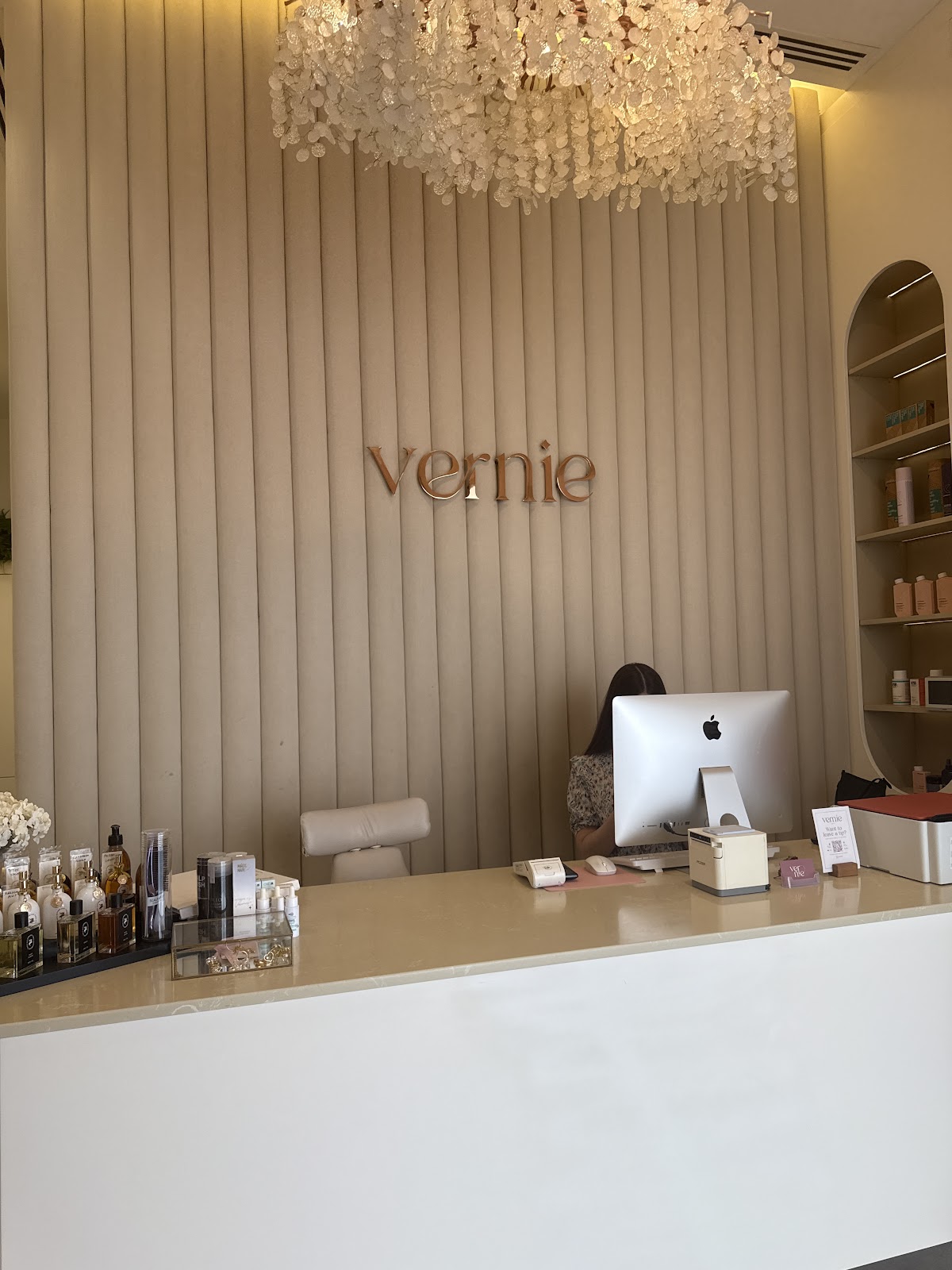 Vernie Beauty Salon Co