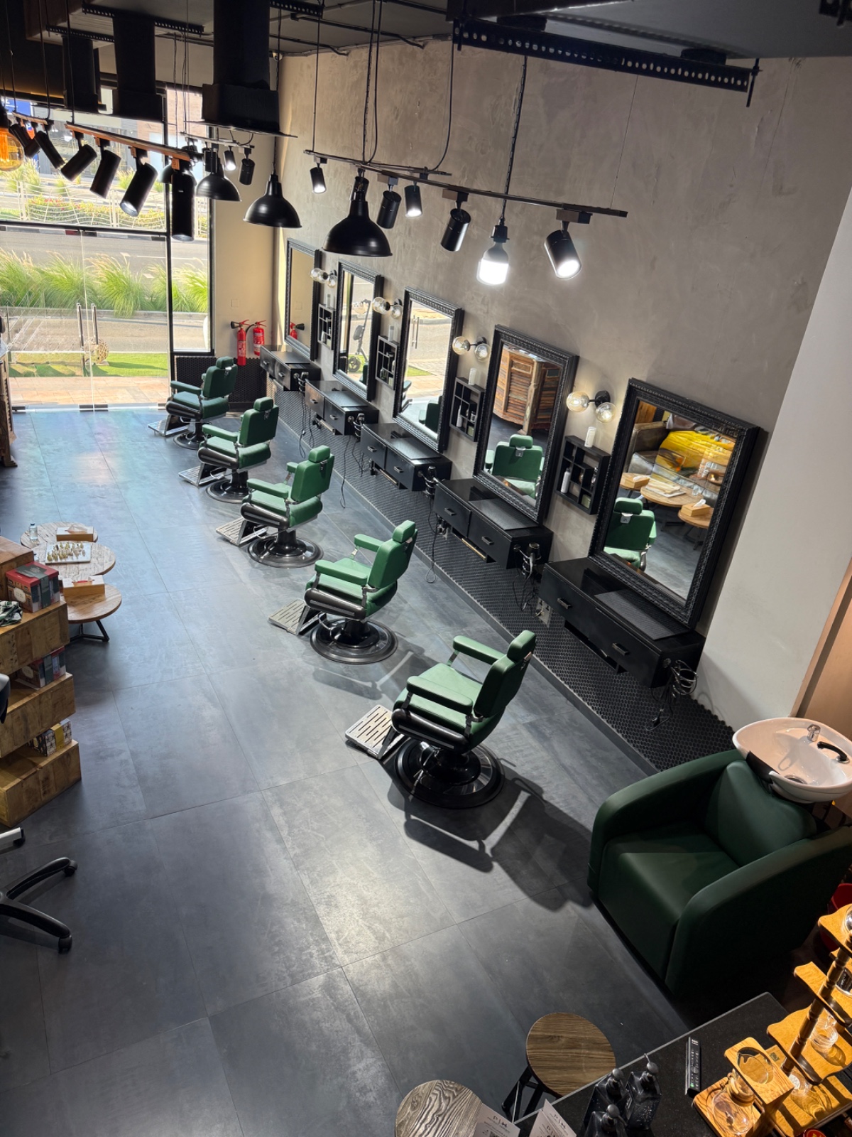 Project Hairway Gents Salon & Barber Shop