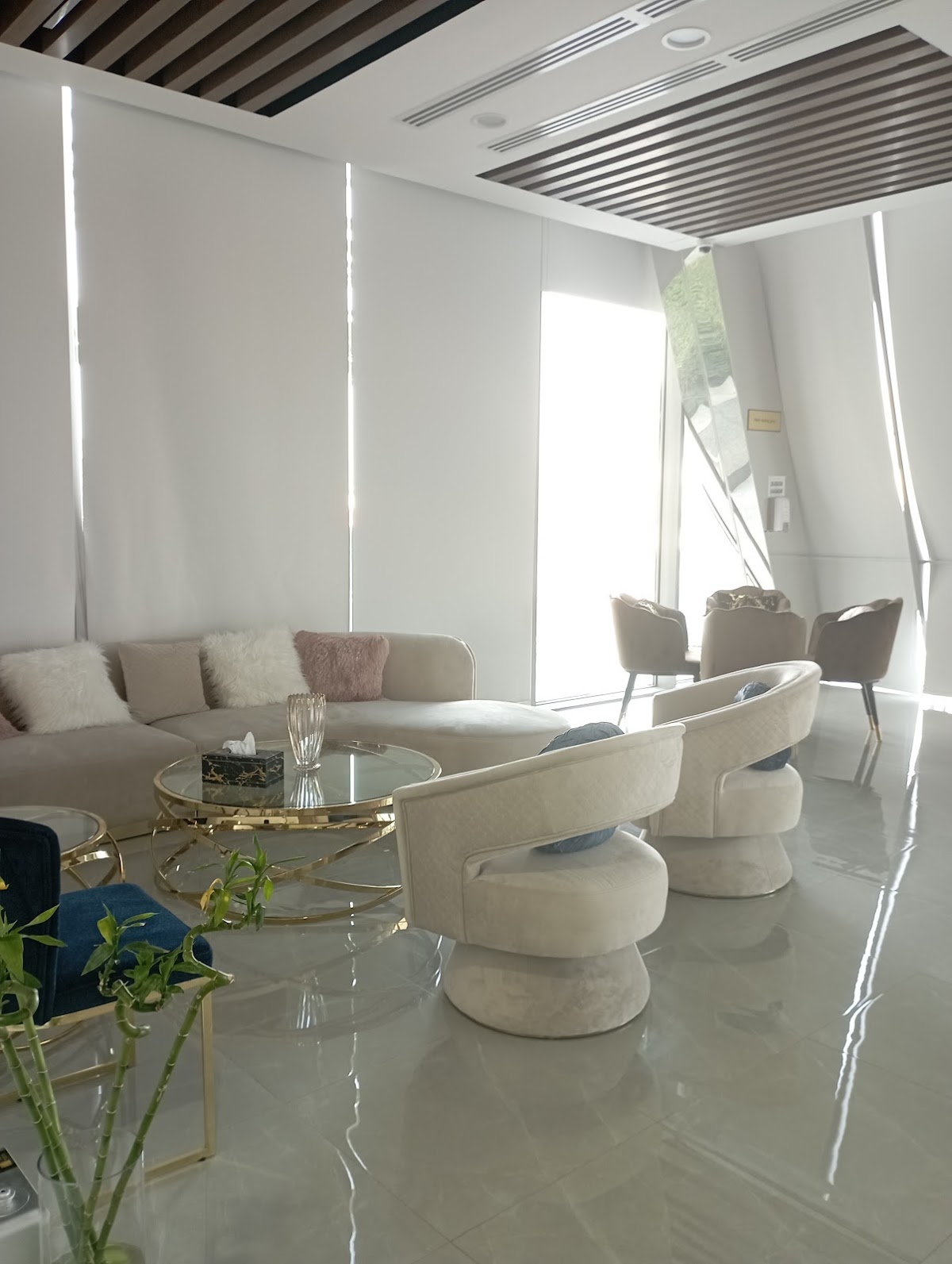 Solitaire Aesthetic Clinic 5