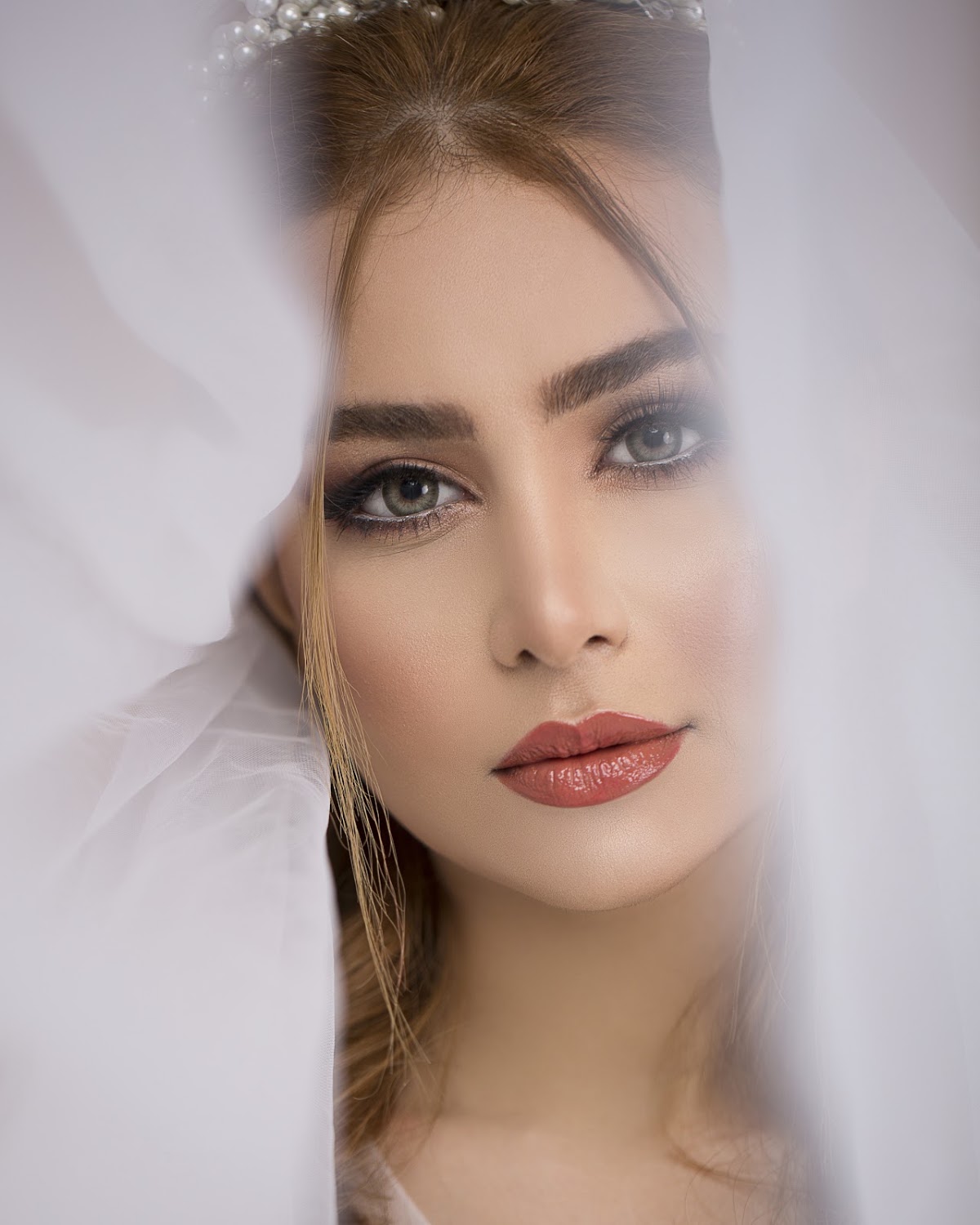 MAKEUP ARTIST ZARAA