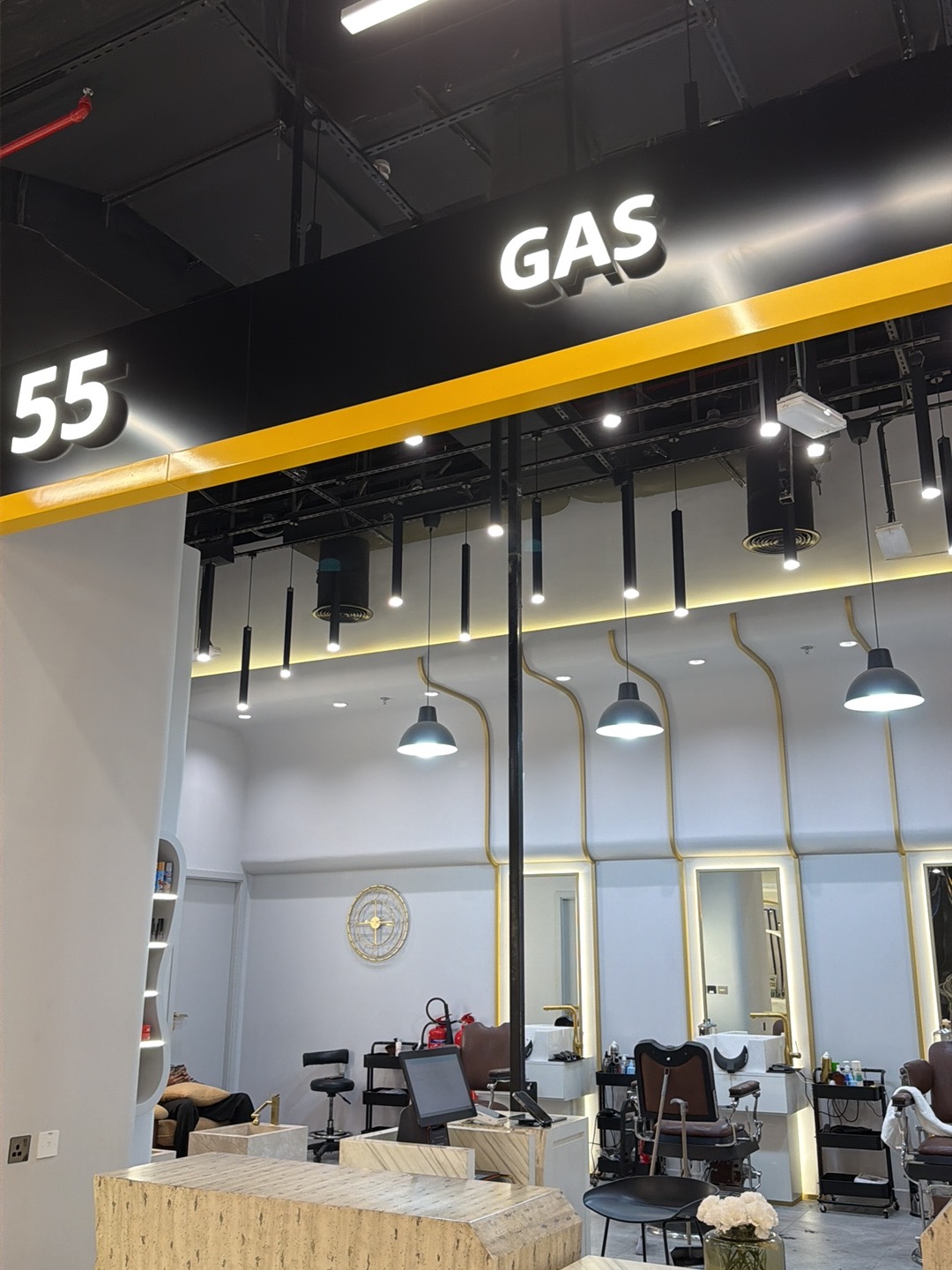 GAS 55 Salon Downtown
