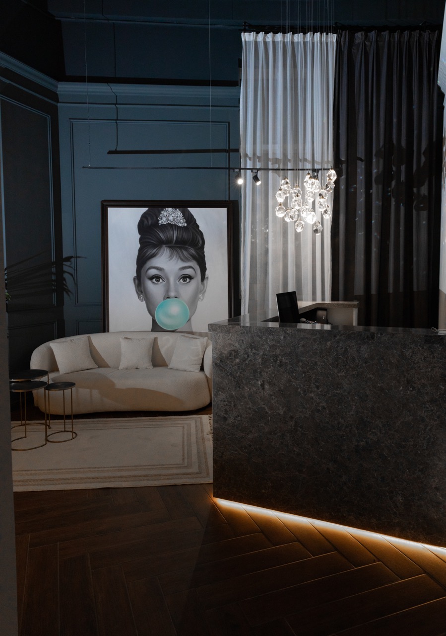 Shines beauty salon