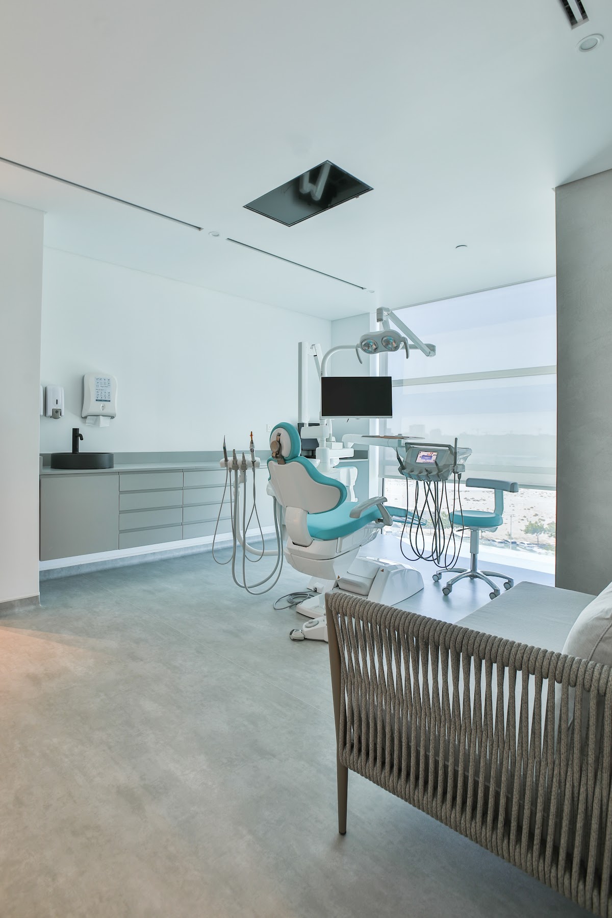 Dental Studio Dubai Science Park 5