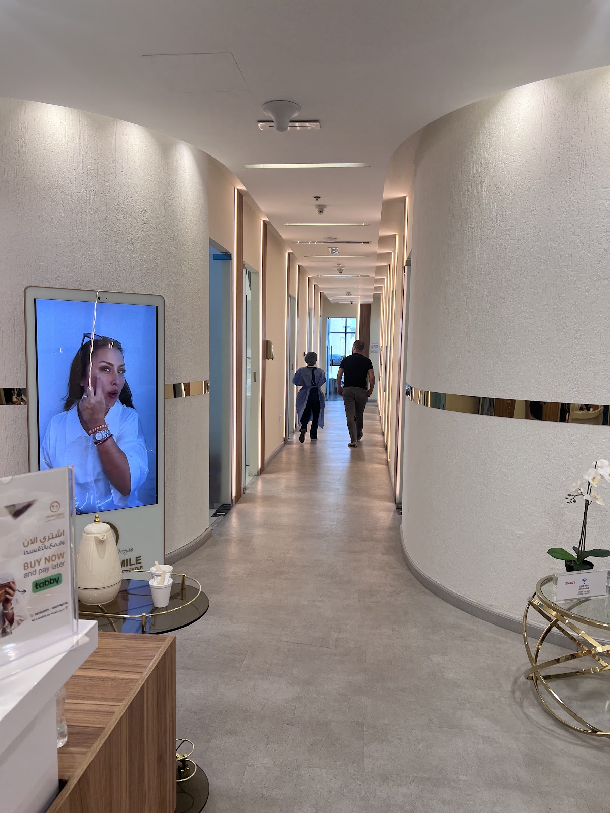 Unique Smile Clinic 3