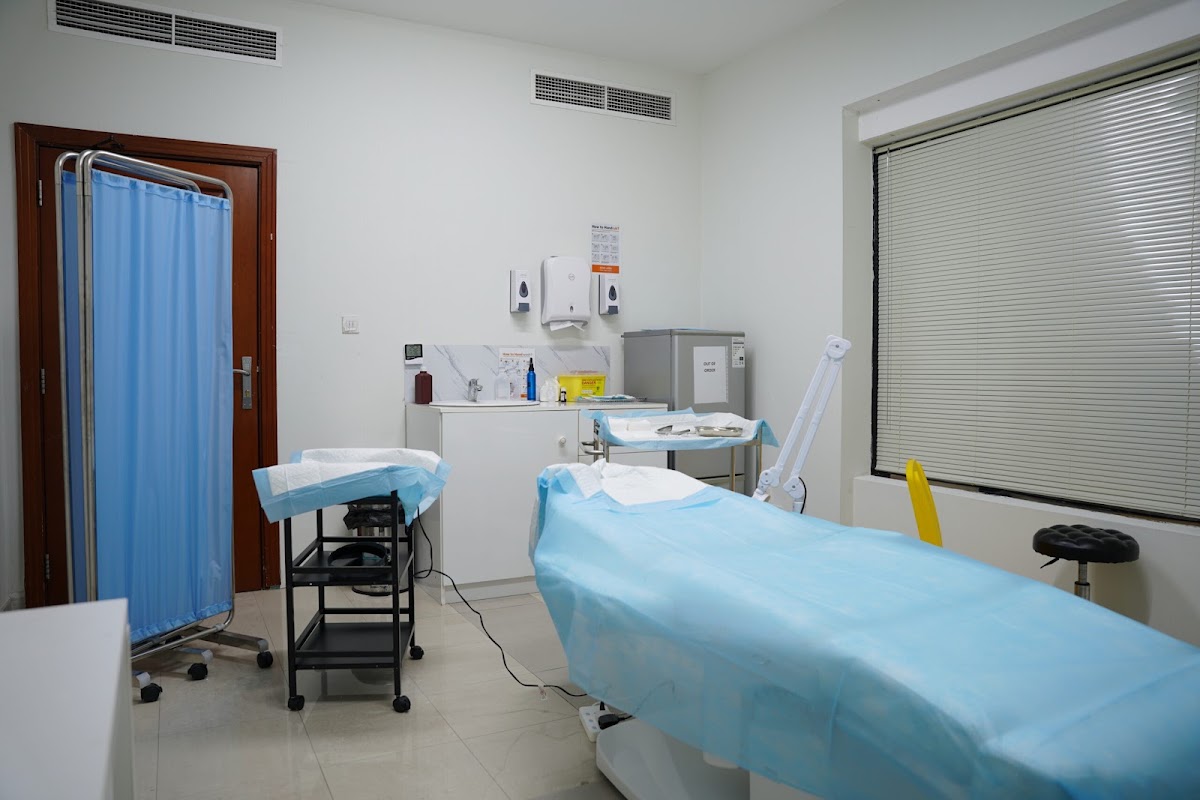 Sculpt Roots Medical Clinic 4