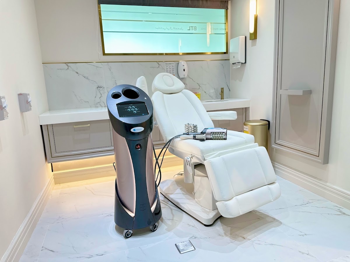 EL’cosmo Aesthetic Medical Clinic 3