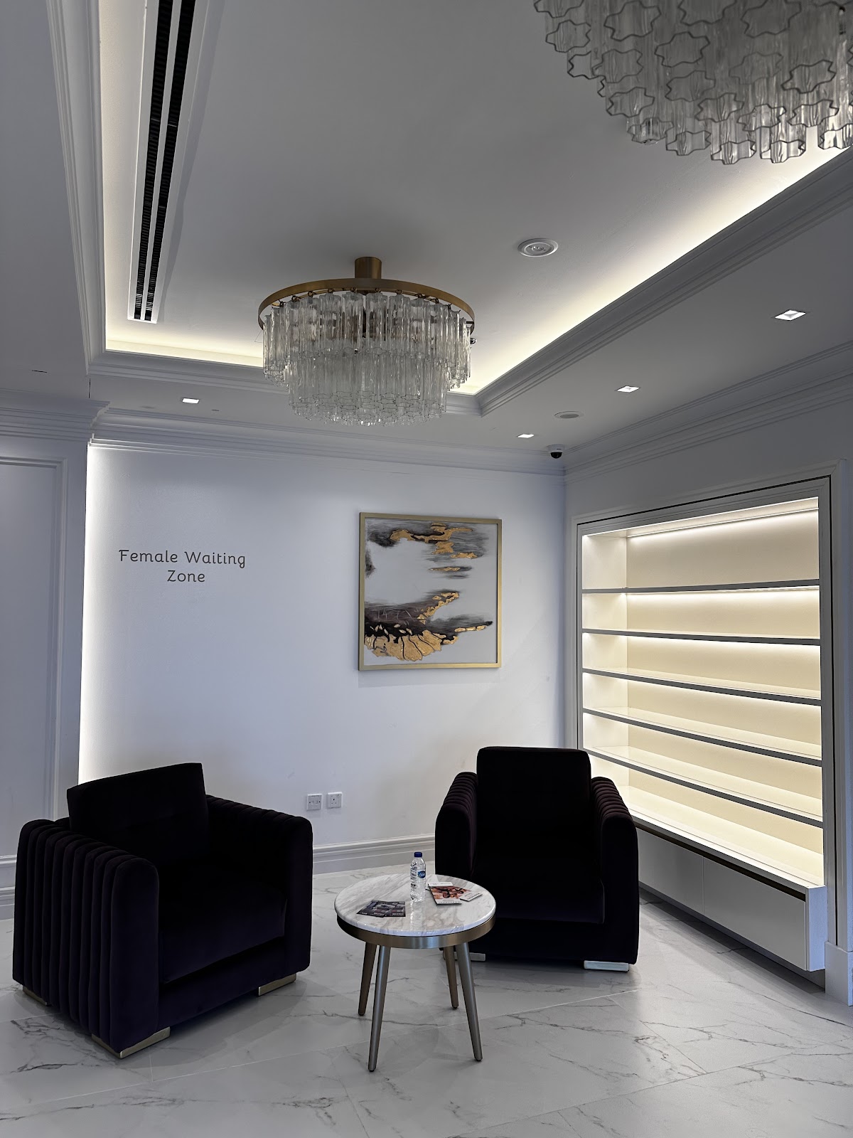EL’cosmo Aesthetic Medical Clinic 4
