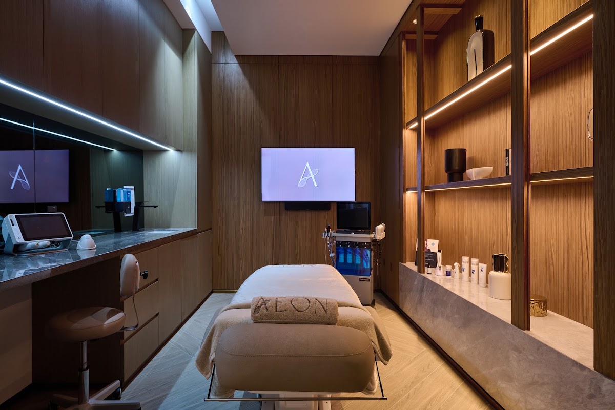 AEON Clinic - Atlantis the Royal 3