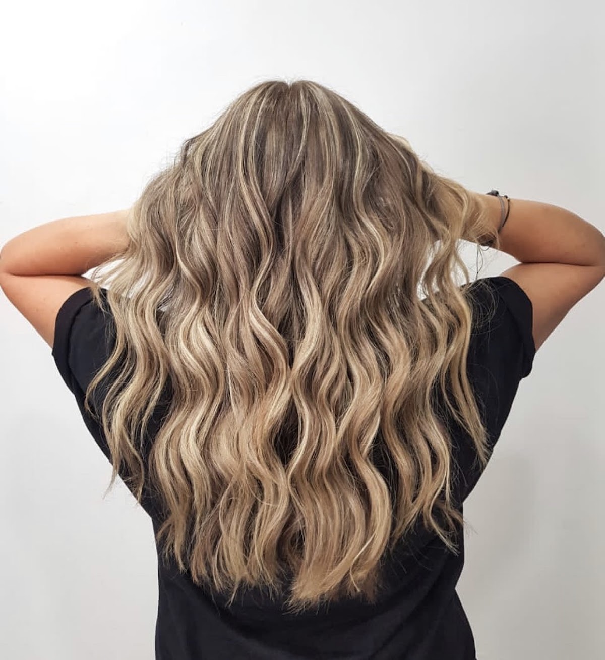 Robert Alexander Salon
